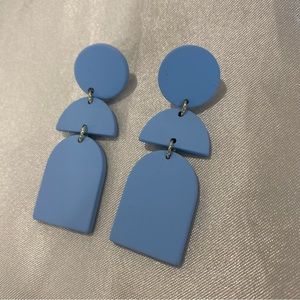 Lightweight baby blue earrings